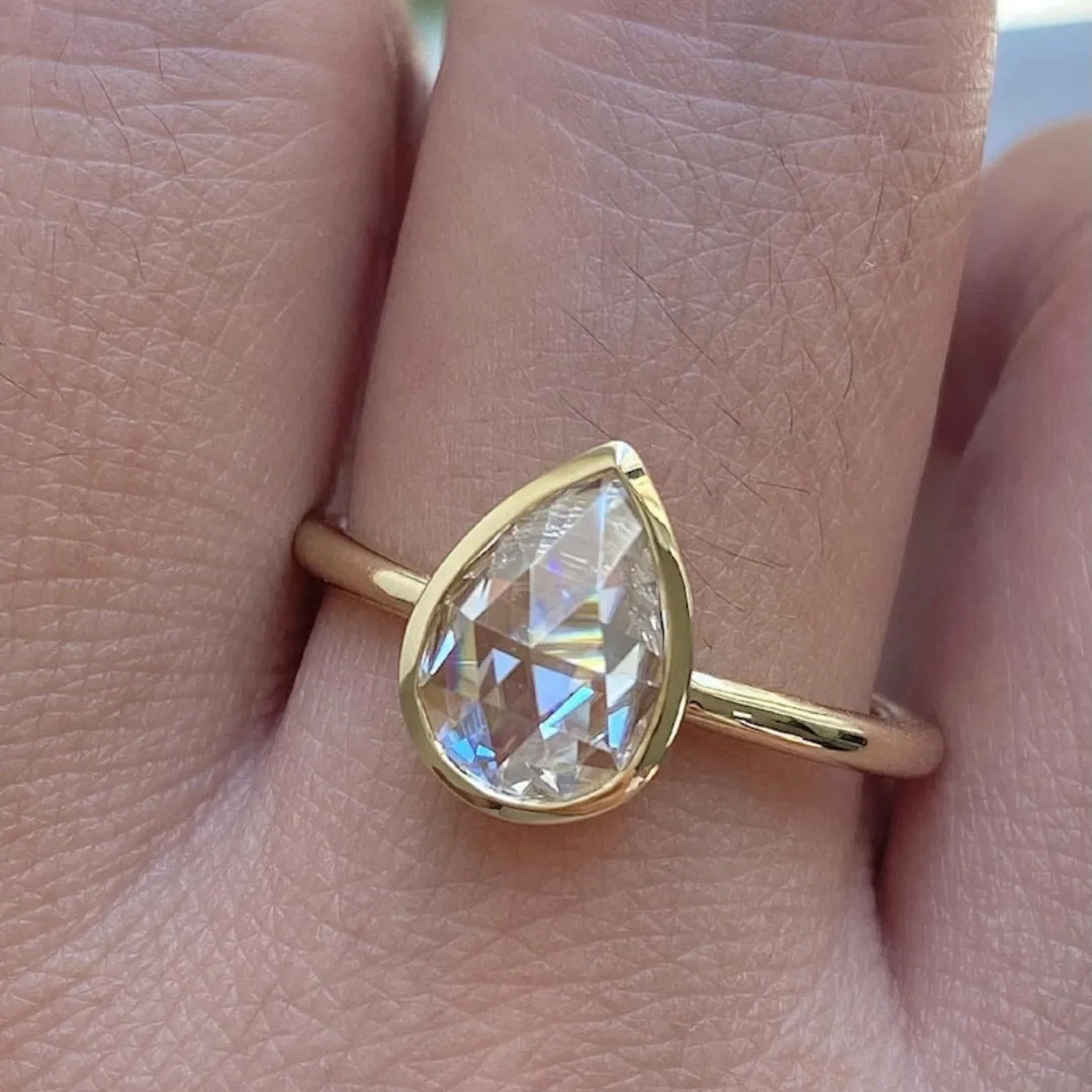 /public/photos/live/pear rose cut diamond (3).webp